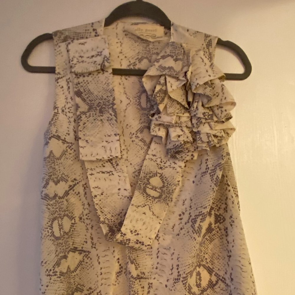 Dolly Pearl Silk Snake Top (XS/S)